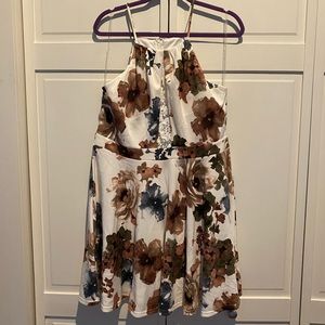 Sleeveless floral mini dress